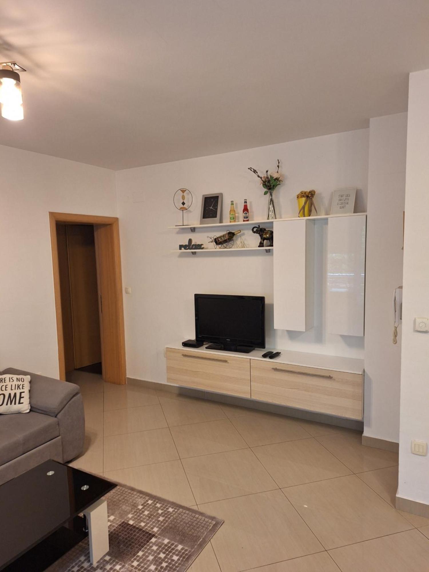 Apartment Enjoy Free Private Parking Mostar Buitenkant foto