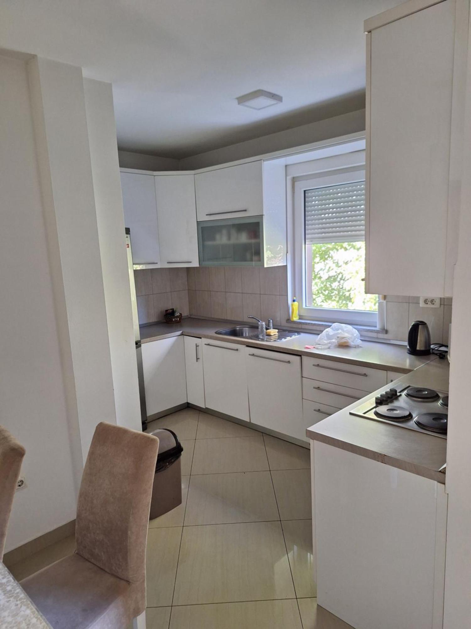 Apartment Enjoy Free Private Parking Mostar Buitenkant foto