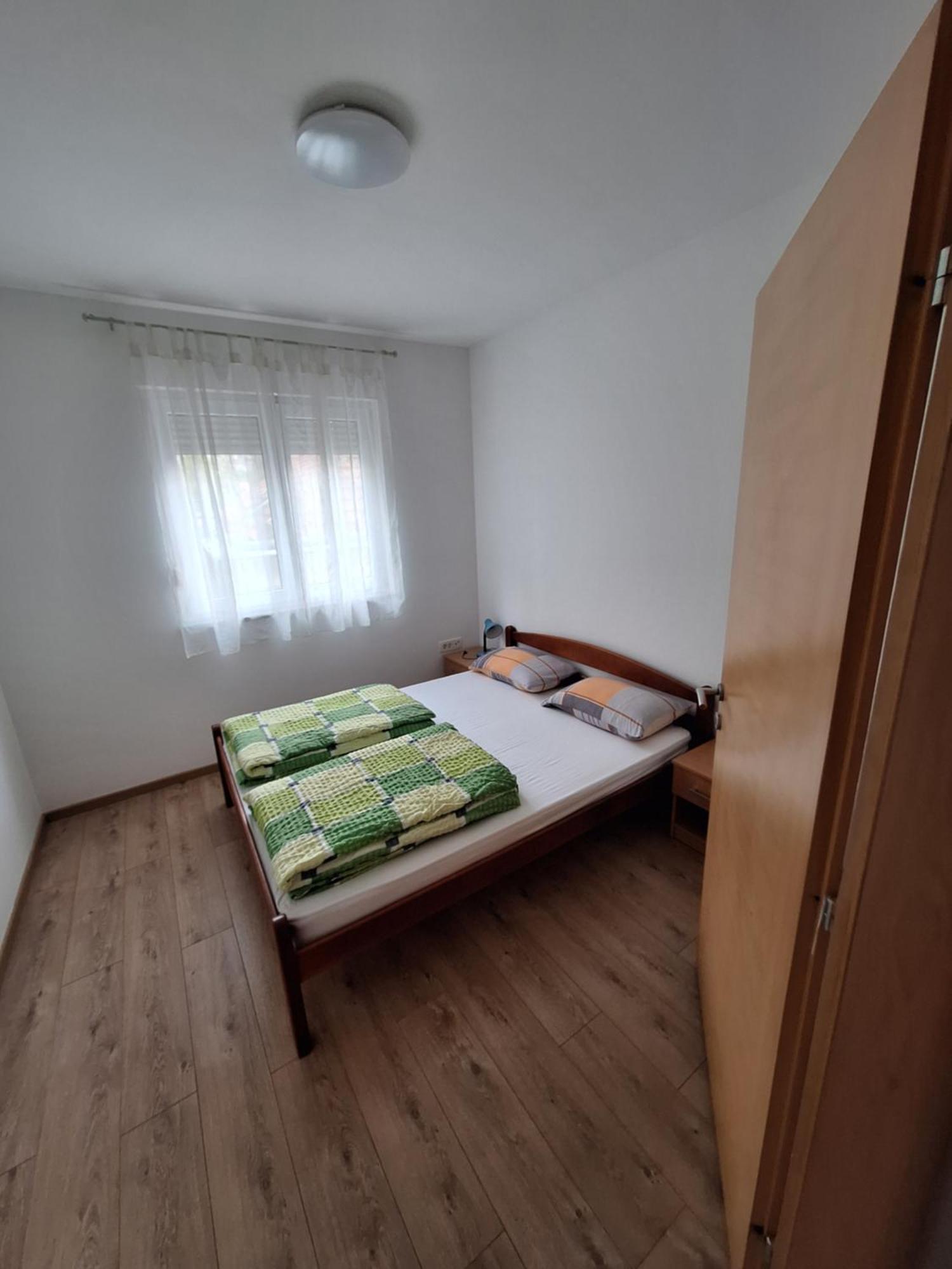 Apartment Enjoy Free Private Parking Mostar Buitenkant foto